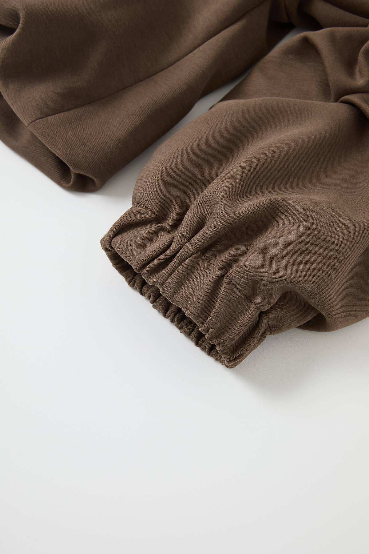 Pleated Sleeves Knit Jacket